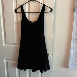 Women’s express, black v neck dress